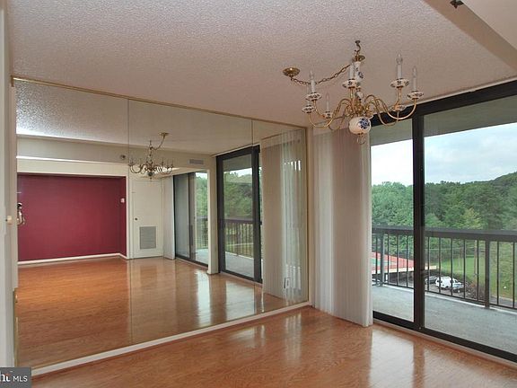 4th image of 7401 Westlake Ter APT 602