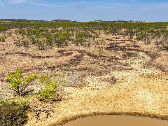 4th image of 5600 Roney Rd