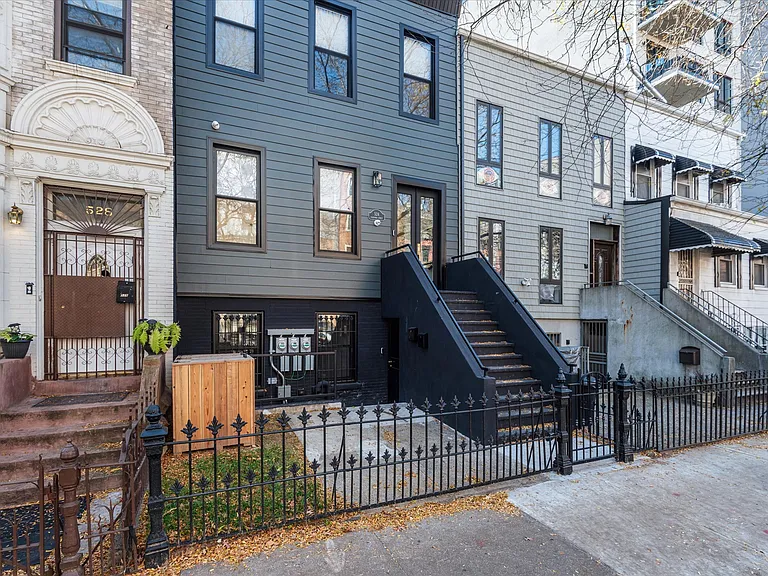 524 Herkimer St #1 — Photo 10