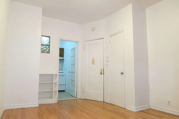 Rented by GPA Realty | media 19
