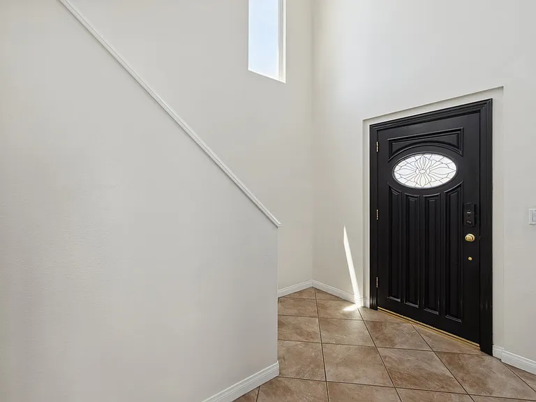 526 Houston Dr — Photo 22