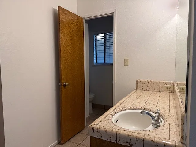 8083 N Mariposa St — Photo 10