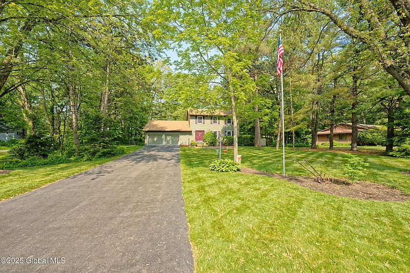4th image of 2 Clifton Pines Drive # PVT