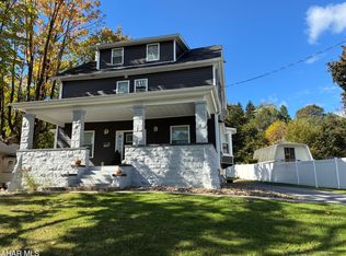 110 Coleridge Ave, Altoona, PA 16602