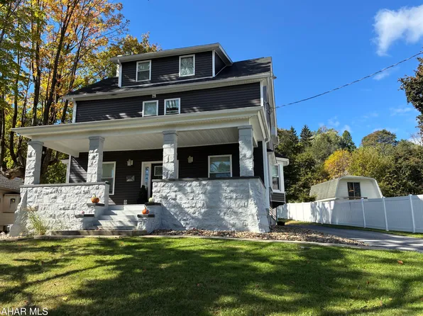 110 Coleridge Ave, Altoona, PA 16602