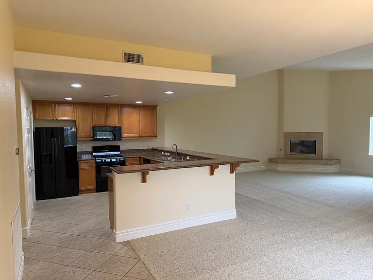 6833 Urubu St — Photo 6