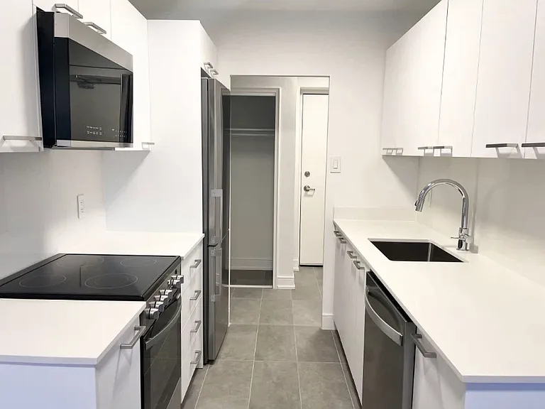 25 Eccleston Dr — Photo 10