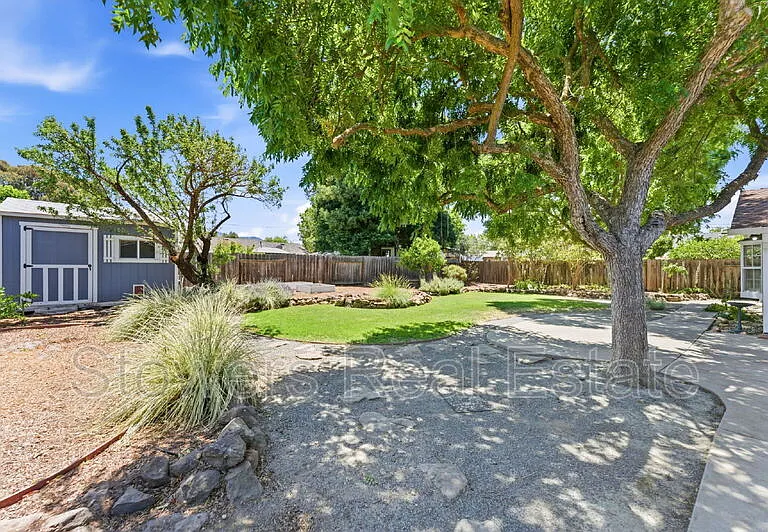 1574 Alpine Dr — Photo 48