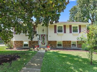 340 S Washington St, Westmont, IL
