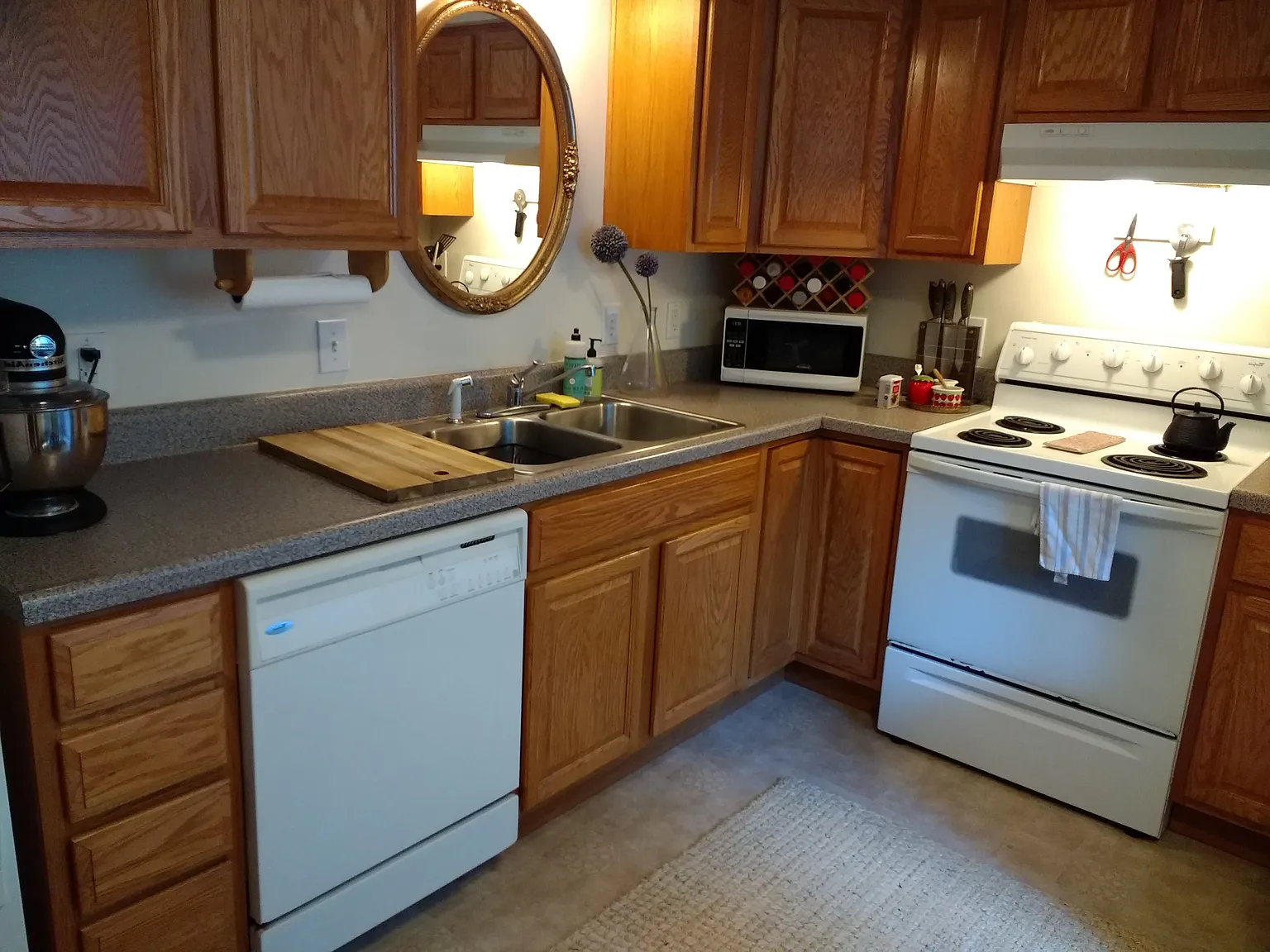 22 Independence Boulevard — Photo 2