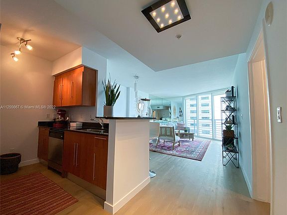 2nd image of 335 S Biscayne Blvd APT 1410