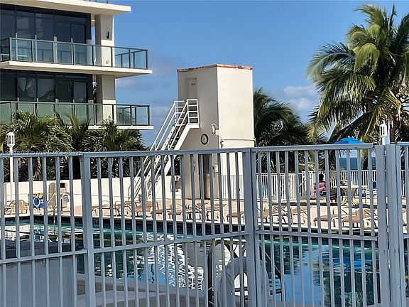 3rd image of 2201 S Ocean Dr APT 2106