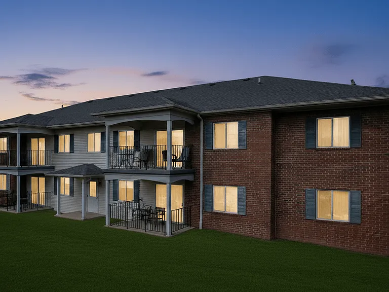 CenterPointe Apartments & Townhomes — Photo 48