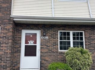 104 N Turnpike Rd APT B, Wallingford, CT 06492