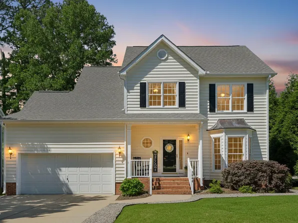 2300 Clerestory Pl, Raleigh, NC 27615