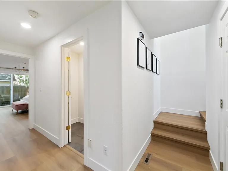150 S Straughan Ave — Photo 33