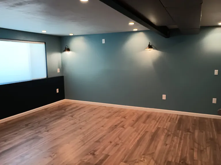 914 W Jefferson St — Photo 54