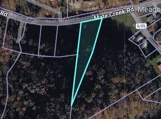 602 Mate Creek Rd, Matewan, WV 25678