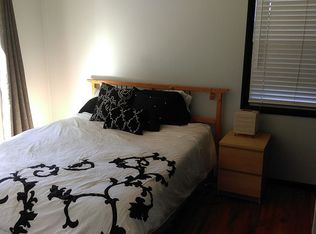 8026 SE Reedway St, Portland, OR 97206