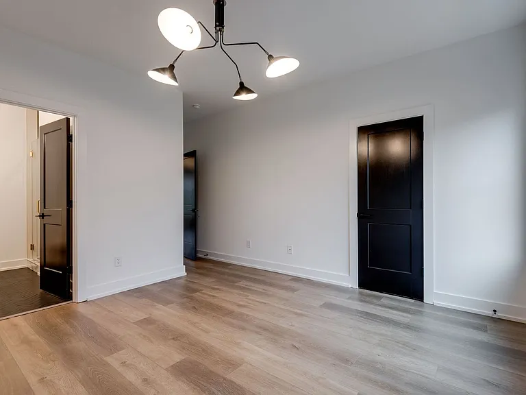 862 W Sharpe Ave #4 — Photo 21
