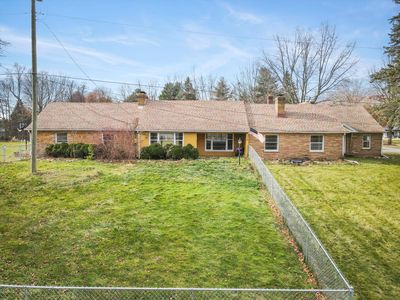 796 S Rochester Rd, Oakland, MI, 48363