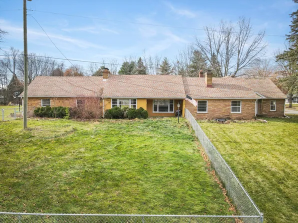 796 S Rochester Rd, Oakland, MI 48363