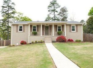 924 Oaklawn Dr, Vestavia Hills, AL 35216