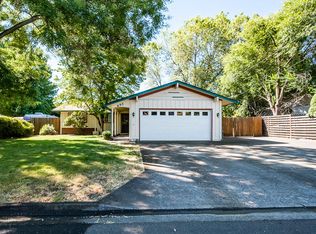 695 Herman Ave, Medford, OR