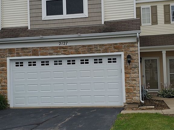2nd image of 2127 Limestone Ln