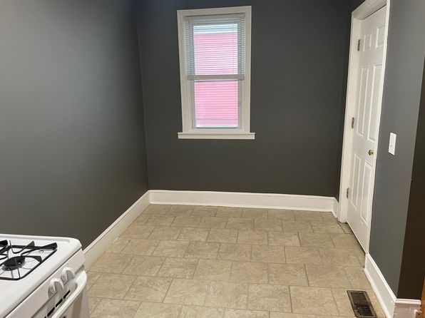 10-12 Nickerson St #2
