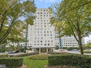 10500 Rockville Pike UNIT 1325, Rockville, MD 20852