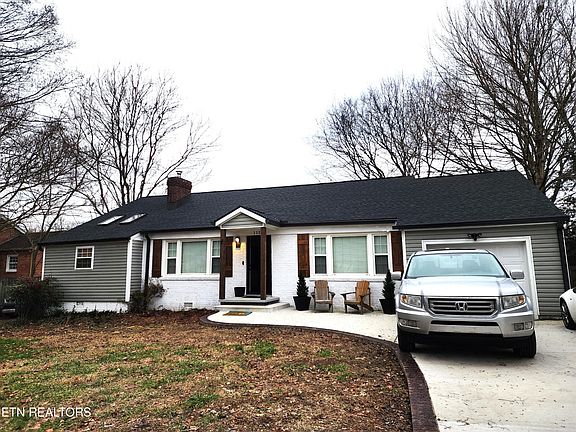 2nd image of 3320 Fairmont Blvd