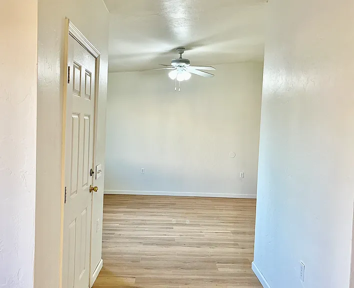 4454 E 3rd St #2 — Photo 11