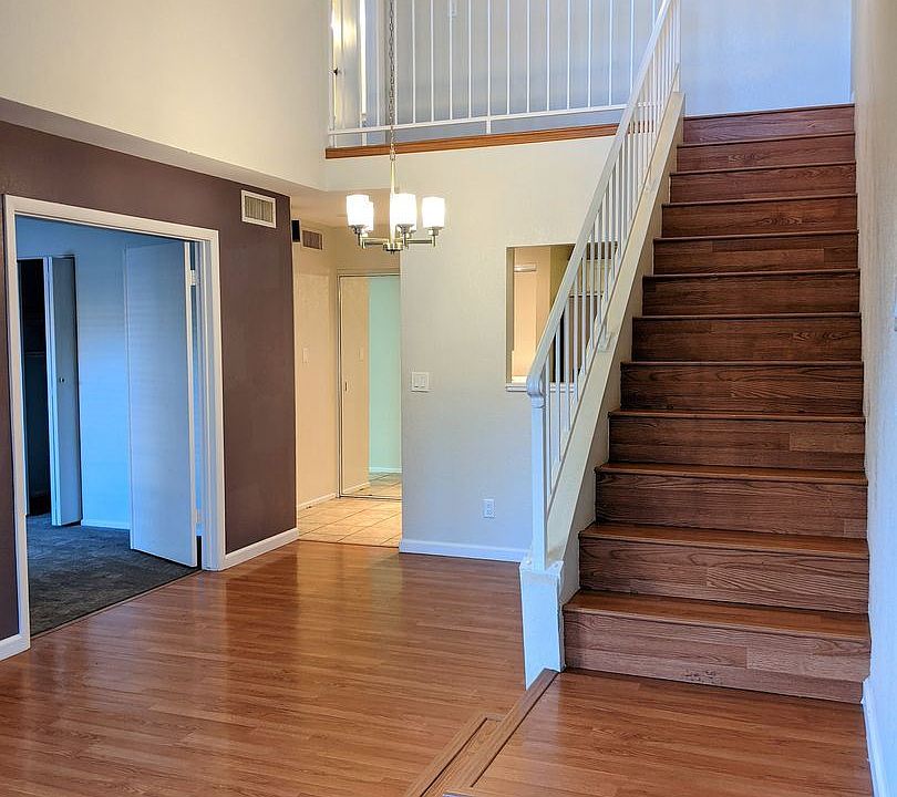 1st image of 8625 E Belleview Pl Unit 1024