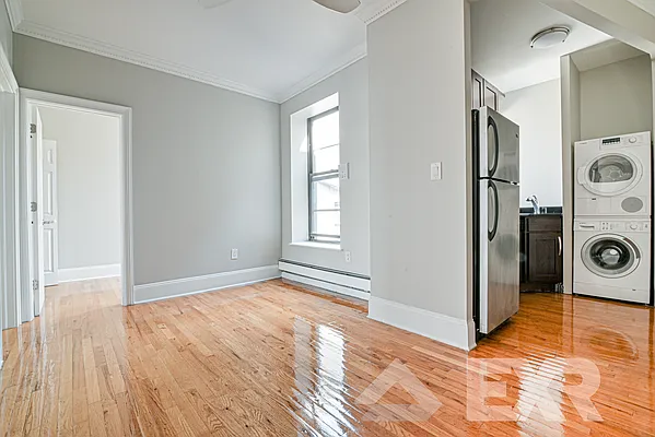 Rented by EXR | media 1