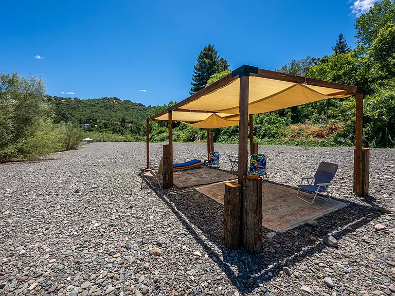 2733 N Fitch Mountain Rd — Photo 41