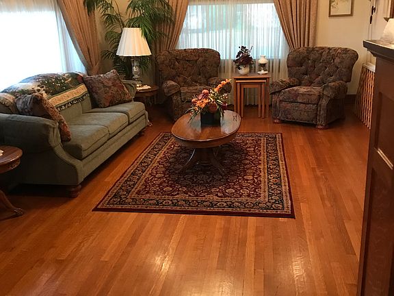 Living room. 