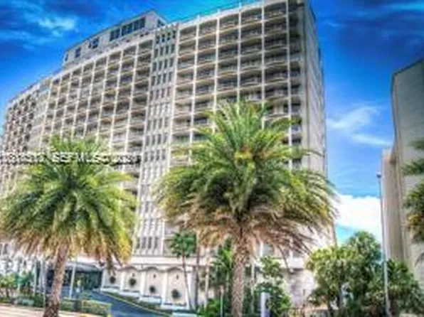 5401 Collins Ave, Miami Beach, FL