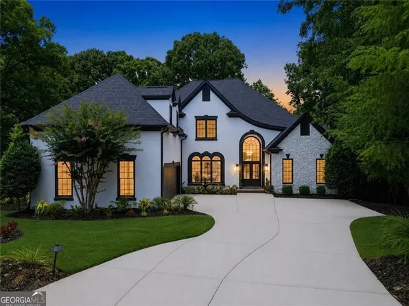 945 Waters Reach Ct, Alpharetta, GA 30022