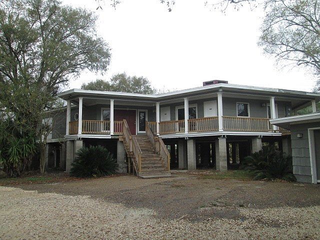 1st image of 59055 Pine Bay Ln