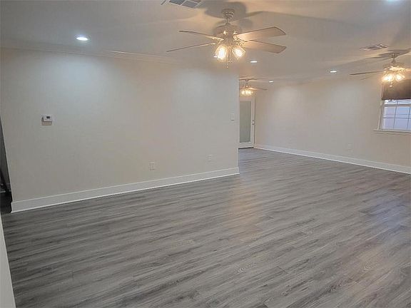 4th image of 4985 Feliciana Dr