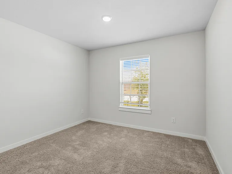 4696 Peony Green Dr — Photo 6