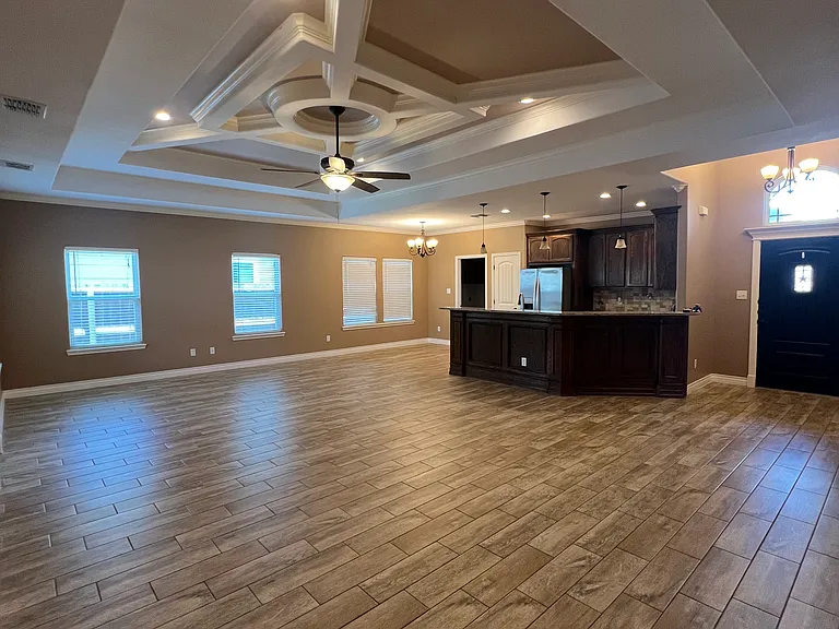 7182 Lake Placid Dr — Photo 3
