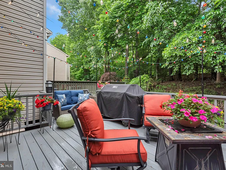 103 Quiet Waters Pl — Photo 30