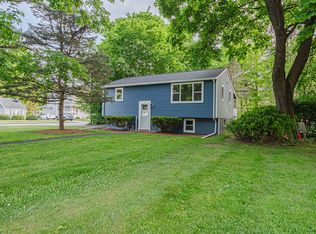 71 Albion St, Rockland, MA 02370