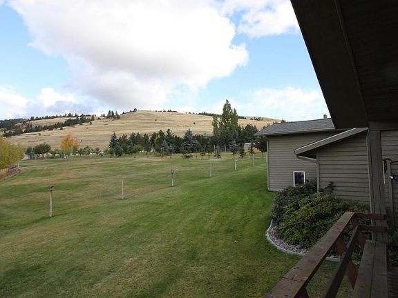 2nd image of 2844 Loraine Ct
