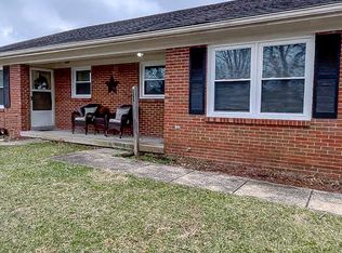 908 Bordallo Dr #B, Lexington, KY 40514