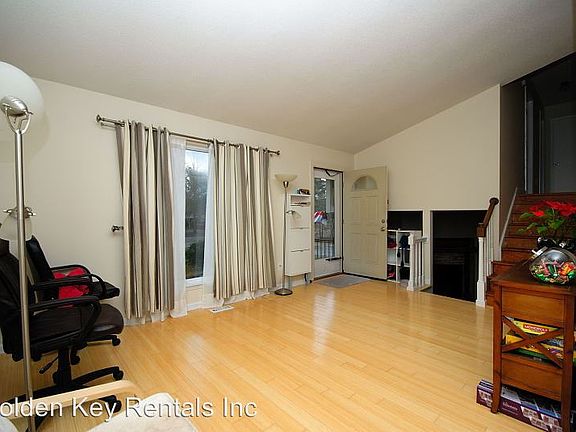 2nd image of 203 Duffy Dr
