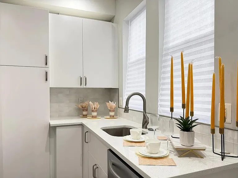 503 N Lakewood Ave #2 — Photo 1
