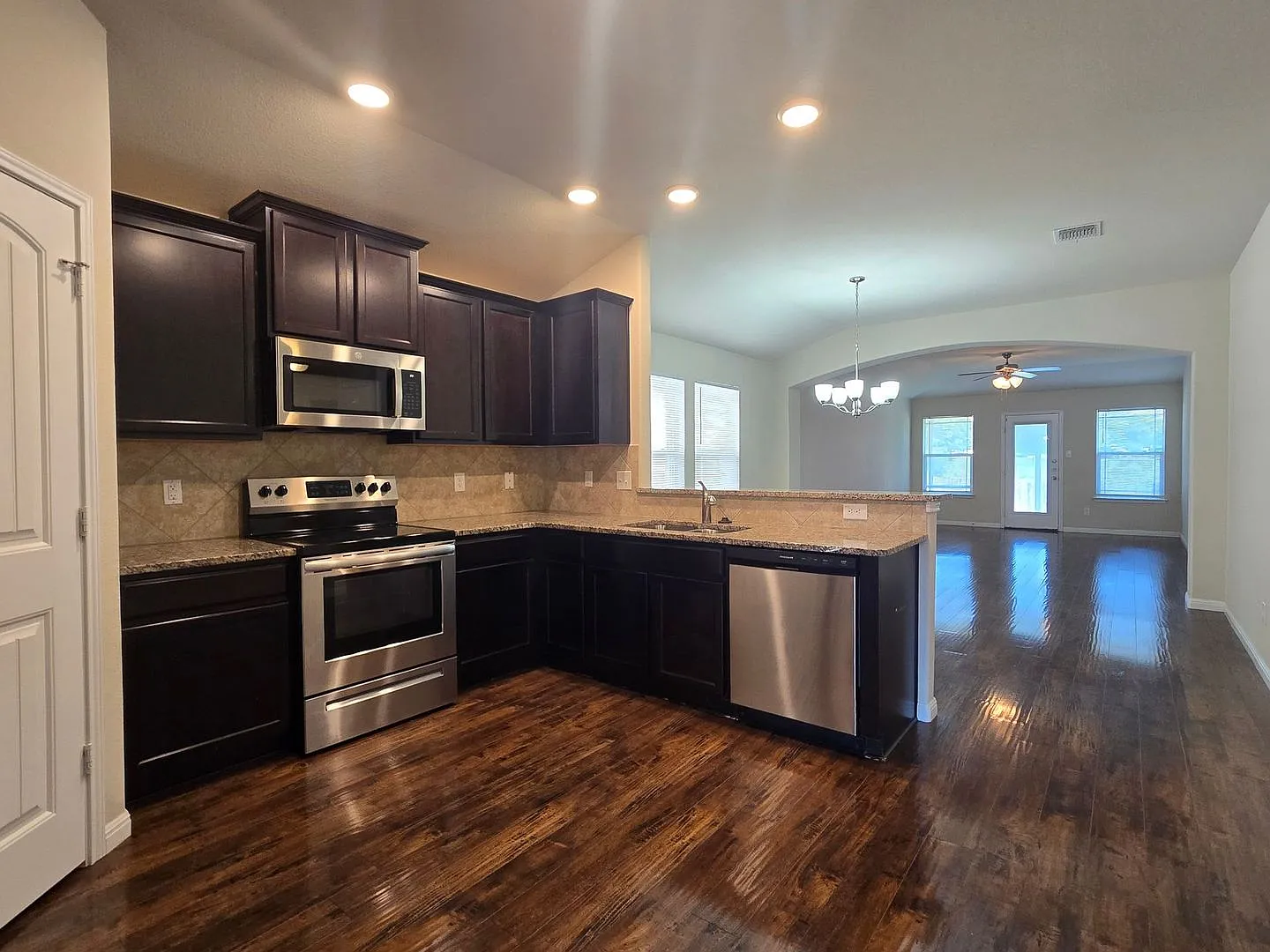 Rent Reduction - Coming Soon! — Photo 3